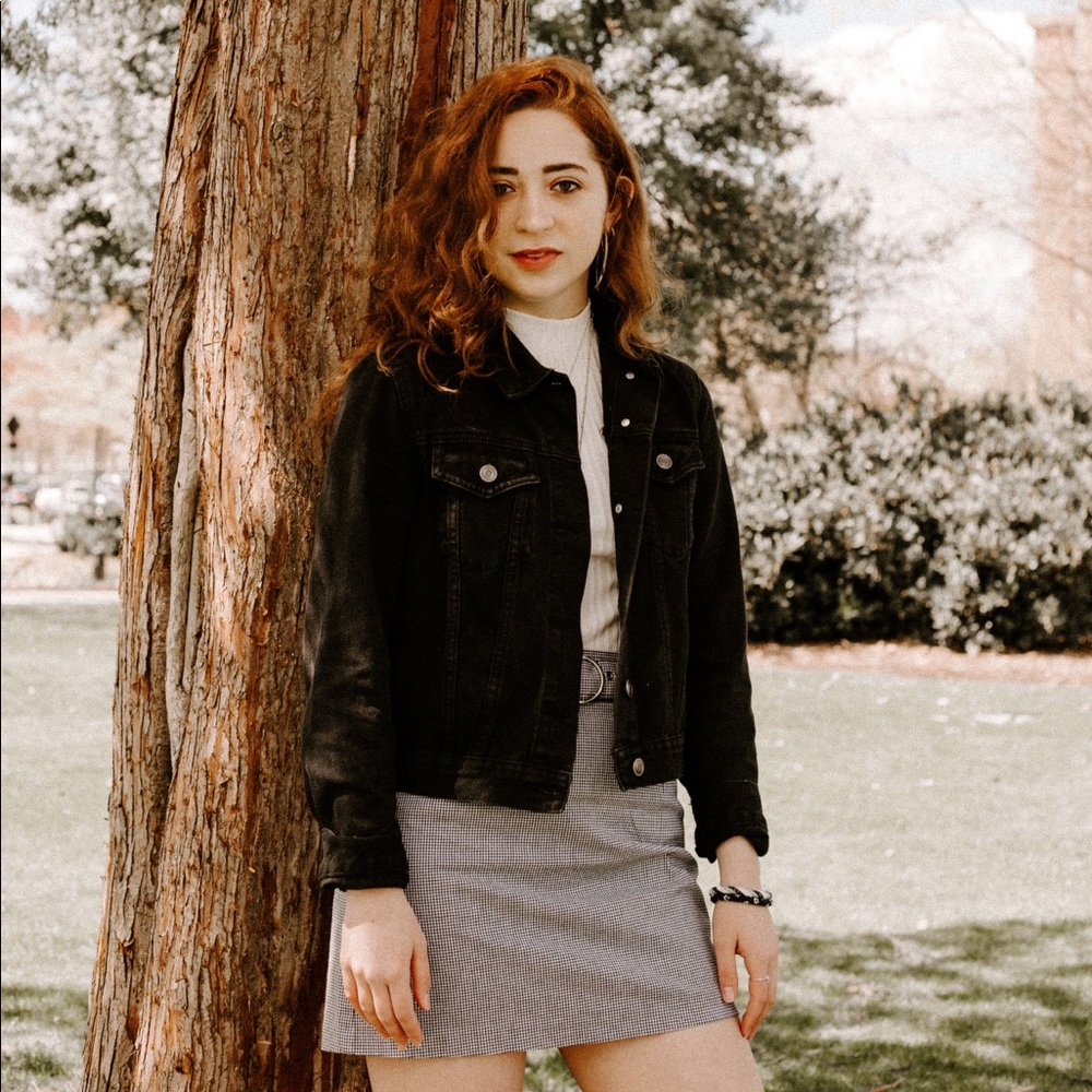 Meet your Posher, Emma